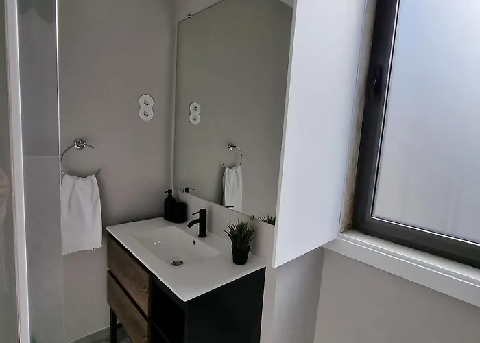 Santa Clara Heights -3 Bdr By Feelcoimbra