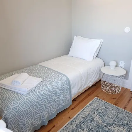 Santa Clara Heights -3 Bdr By Feelcoimbra Apartman *