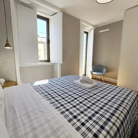 Apartment Santa Clara Heights -3 Bdr By Feelcoimbra