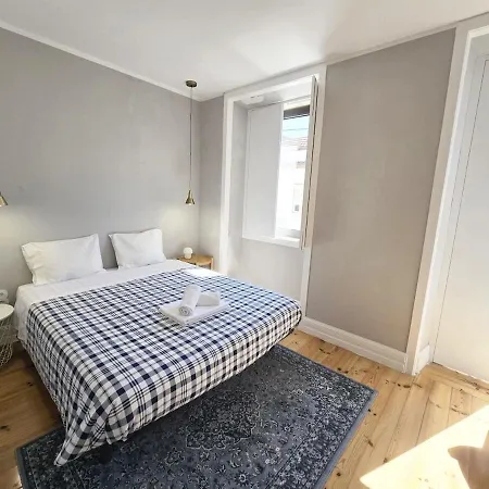 Apartment Santa Clara Heights -3 Bdr By Feelcoimbra Coimbra