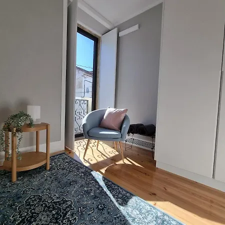 Apartment Santa Clara Heights -3 Bdr By Feelcoimbra *